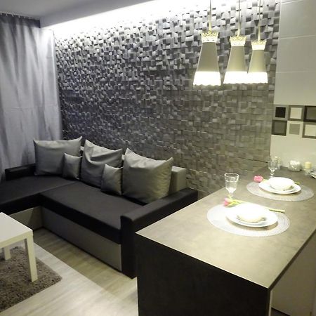Apartament Junior Warschau Buitenkant foto