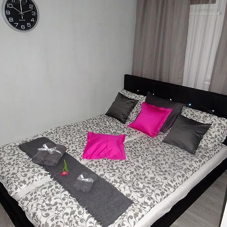 Apartament Junior Warschau Buitenkant foto